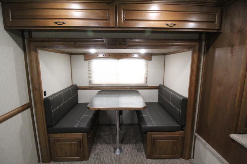 2021 Trails West Sierra 11X15 LQ 3 Horse Trailer Hay Rack Mangers