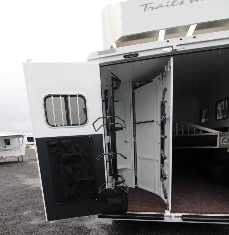 2021 Trails West Sierra 11X15 LQ 3 Horse Trailer Hay Rack Mangers