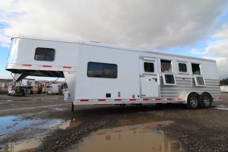 2023 Exiss Escape 7408 8ft SW Living Quarters 4 Horse Trailer Horse