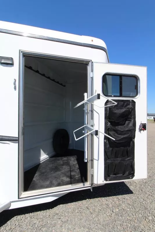 new Horse Trailers Thuro-Bilt  for sale, in Woodland, WA Thumbnail 4