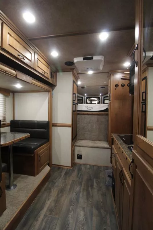 used Horse Trailers Trails West Manufacturing  for sale, in Woodland, WA Thumbnail 4