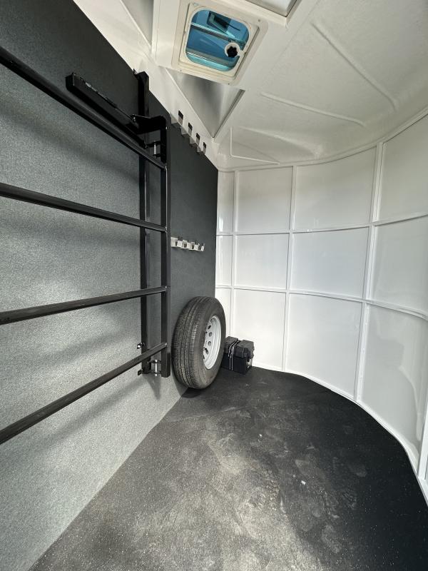 new Horse Trailers Trails West Manufacturing  for sale, in Albany, OR Thumbnail 12