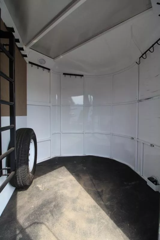 used Horse Trailers Trails West Manufacturing  for sale, in Woodland, WA Thumbnail 4