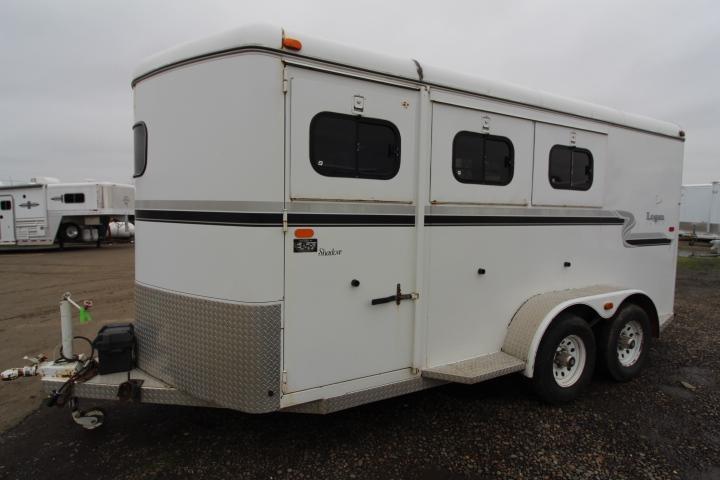 1998 Logan Coach 3 Horse Bumper Pull-Escape Door-Battery Package-Drop Downs 1998 Logan Coach 3 Horse Bumper Pull-Escape Door-Battery Package-Drop Downs