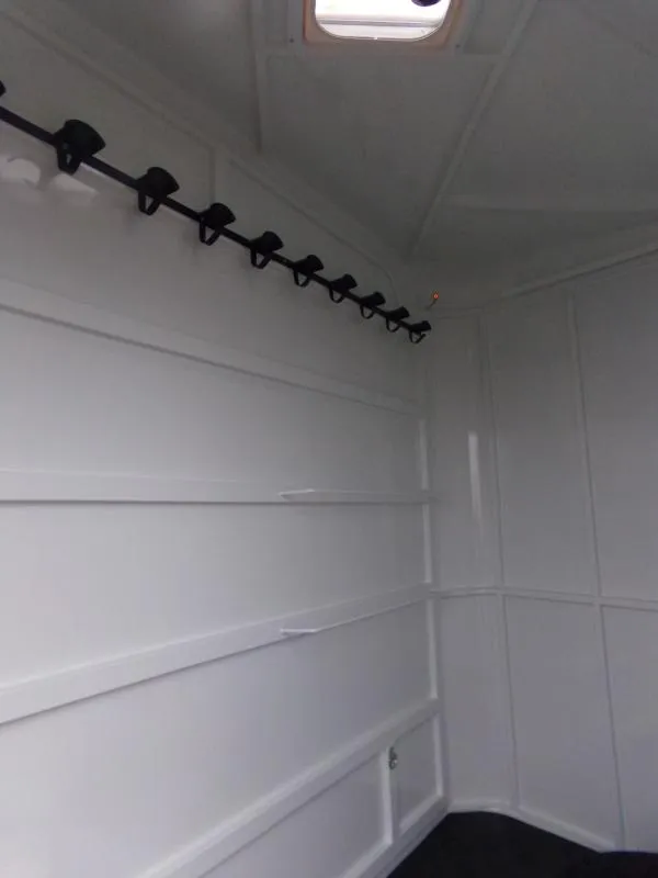 new Horse Trailers Thuro-Bilt  for sale, in Albany, OR Thumbnail 5