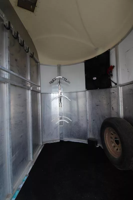 used Horse Trailers Circle J Trailers  for sale, in Woodland, WA Thumbnail 3