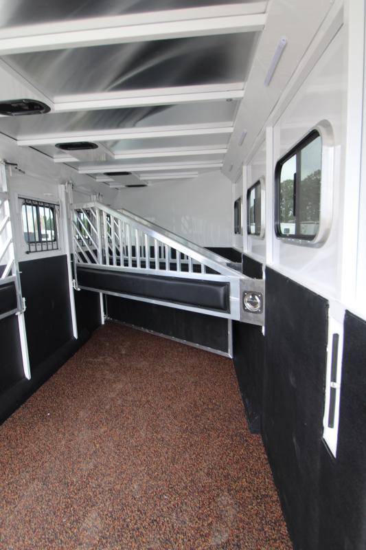 new Horse Trailers Trails West Manufacturing  for sale, in Woodland, WA Thumbnail 26