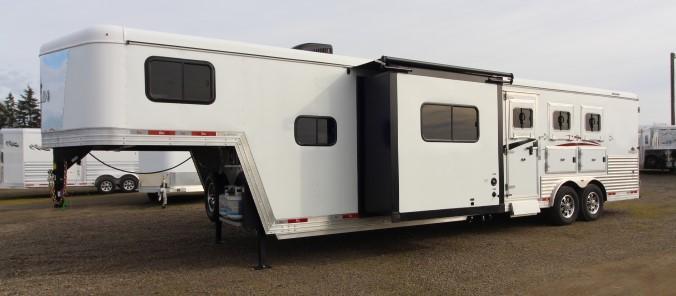 2021 Bison 8313 Desperado 3 Horse Trailer-13' Short Wall-Couch on Drop Wall-Dinette in Slide-All Aluminum-Airflow Dividers 2021 Bison 8313 Desperado 3 Horse Trailer-13' Short Wall-Couch on Drop Wall-Dinette in Slide-All Aluminum-Airflow Dividers