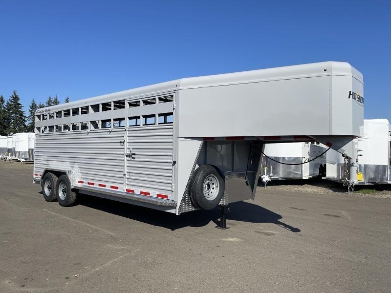 2023 Trails West 20' Hotshot - All Steel Heavy Duty Stock Trailer!  - Escape Door - 7'6'' Wide - Combo Rear Door - Sort Gate in Center Divider