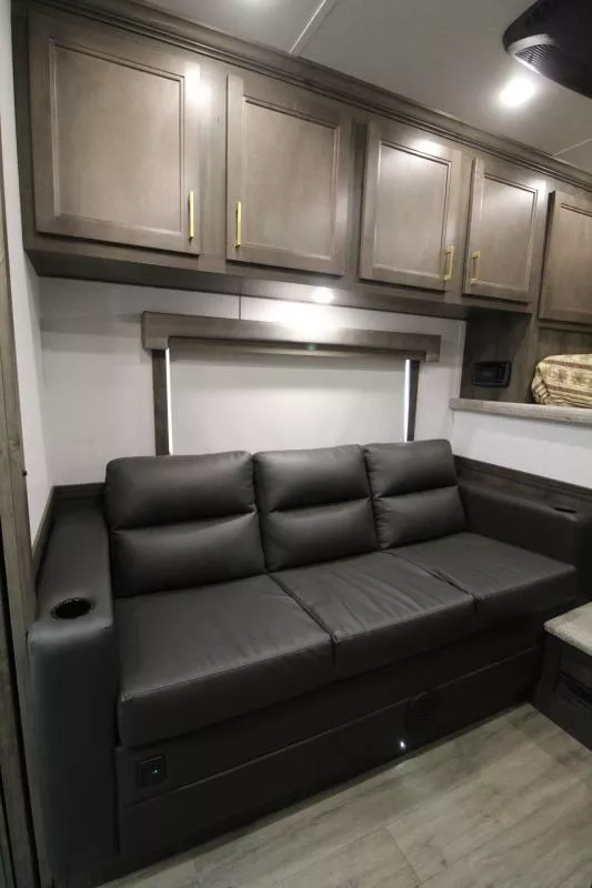 new Horse Trailers Featherlite  for sale, in Woodland, WA Thumbnail 4