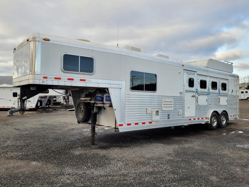 2022 Featherlite 7841 3 Horse Living Quarters Drop Down Windows