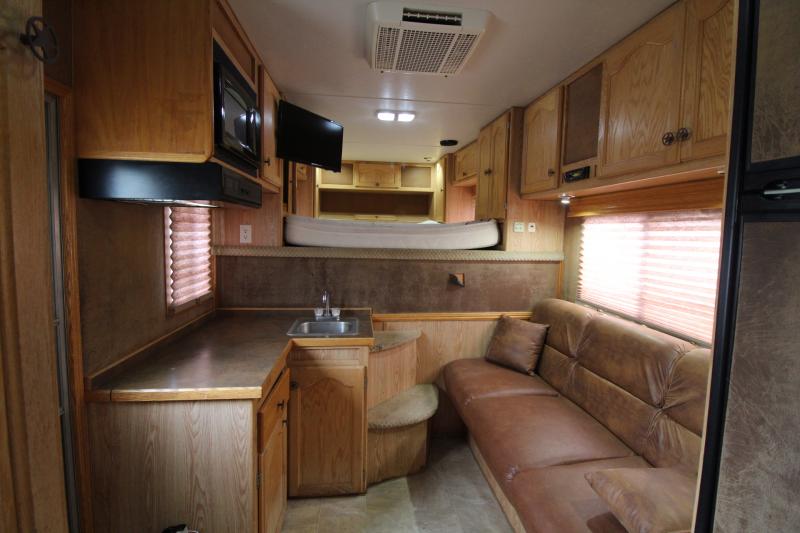 used Horse Trailers Charmac Trailers  for sale, in Woodland, WA Thumbnail 2