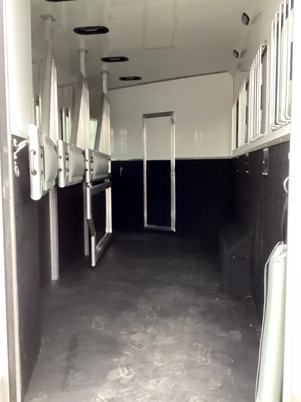 new Horse Trailers SMC Horse Trailers  for sale, in Albany, OR Thumbnail 29