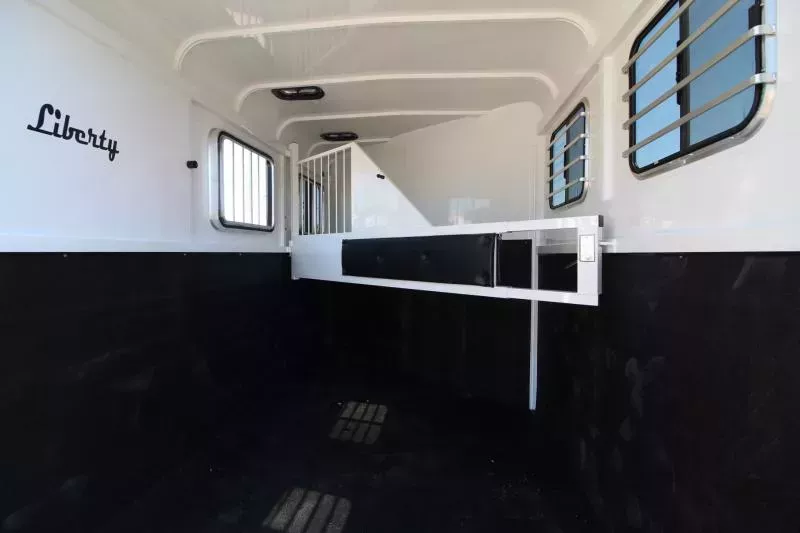 new Horse Trailers Thuro-Bilt  for sale, in Woodland, WA Thumbnail 8