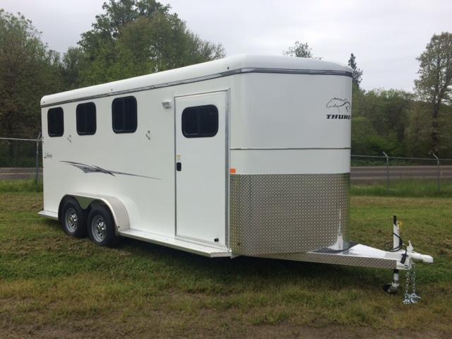 2022 Thuro-Bilt 3H Liberty Horse Trailer 2022 Thuro-Bilt 3H Liberty Horse Trailer