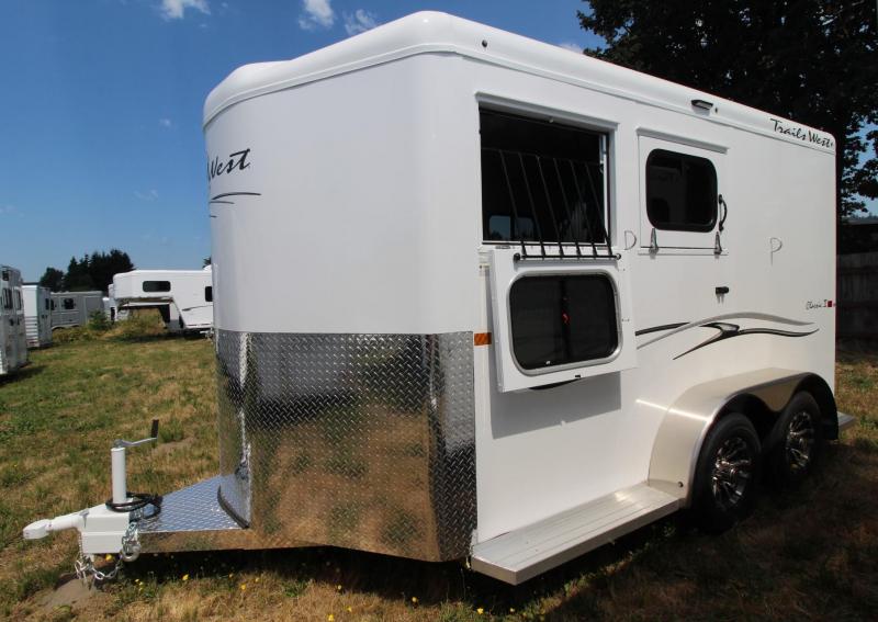 2023 Trails West Manufacturing Classic II Horse Trailer Horse 2023 Trails West Manufacturing Classic II Horse Trailer Horse