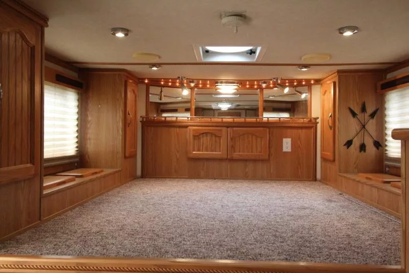 used Horse Trailers Sundowner Trailers  for sale, in Woodland, WA Thumbnail 5