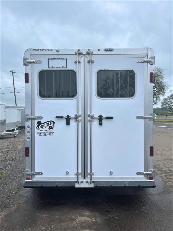 2022 Featherlite 7441 2H Horse Trailer Drop Down Windows & Bars