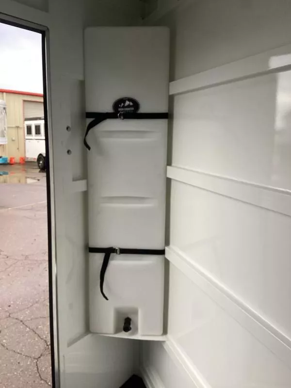 new Horse Trailers Thuro-Bilt  for sale, in Albany, OR Thumbnail 8
