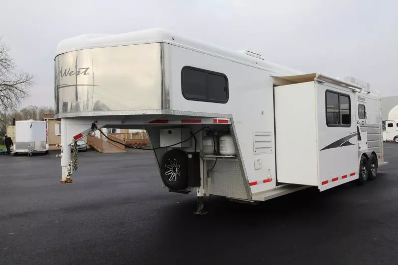 2020 Trails West Sierra 10x15 LQ w/ Slide-out 3 Horse Trailer