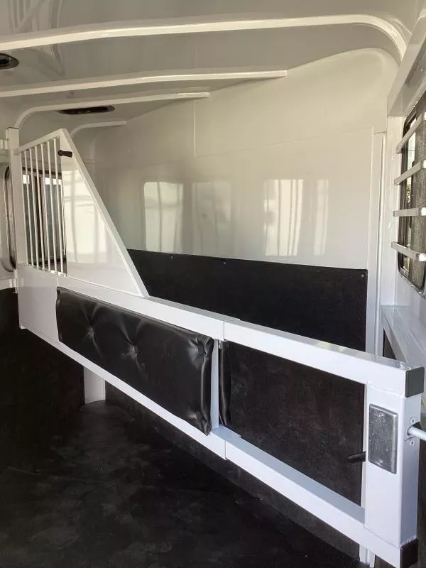new Horse Trailers Thuro-Bilt  for sale, in Albany, OR Thumbnail 9