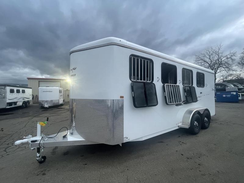 2022 Thuro-Bilt Liberty 4 Horse Bumper Pull - Drop Down Windows & Bars - Water Tank - Padded Dividers - Swing Out Saddle Rack - Spare Tire - Warmblood Height 2022 Thuro-Bilt Liberty 4 Horse Bumper Pull - Drop Down Windows & Bars - Water Tank - Padded Dividers - Swing Out Saddle Rack - Spare Tire - Warmblood Height