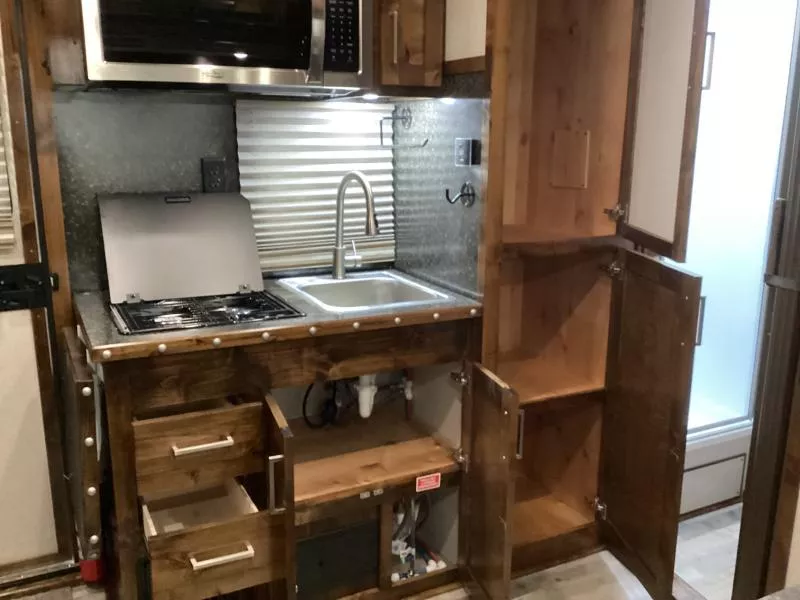 new Horse Trailers Trails West  for sale, in Woodland, WA Thumbnail 17