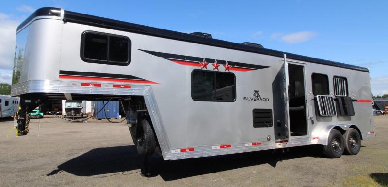 2023 Bison Trailers Silverado 7310 LQ Horse Trailer 2023 Bison Trailers Silverado 7310 LQ Horse Trailer