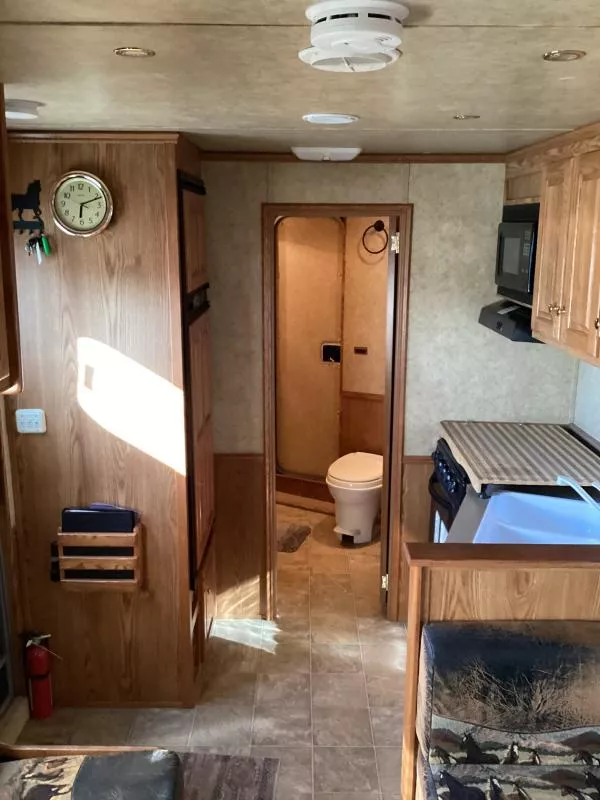 used Horse Trailers Exiss Trailers  for sale, in Albany, OR Thumbnail 4