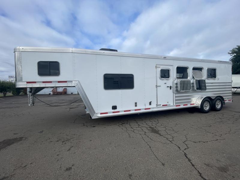 $3,800 BELOW COST!!! New Featherlite -   8' LQ - 10 YEAR WARRANTY