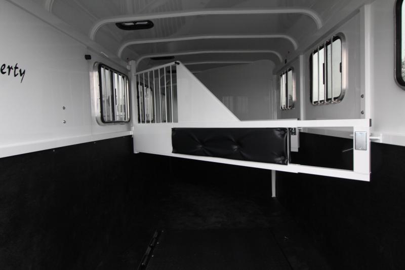 2021 ThuroBilt LIBERTY 3 HORSE TRAILER WARMBLOOD DROP DOWN WINDOWS WATER TANK Horse