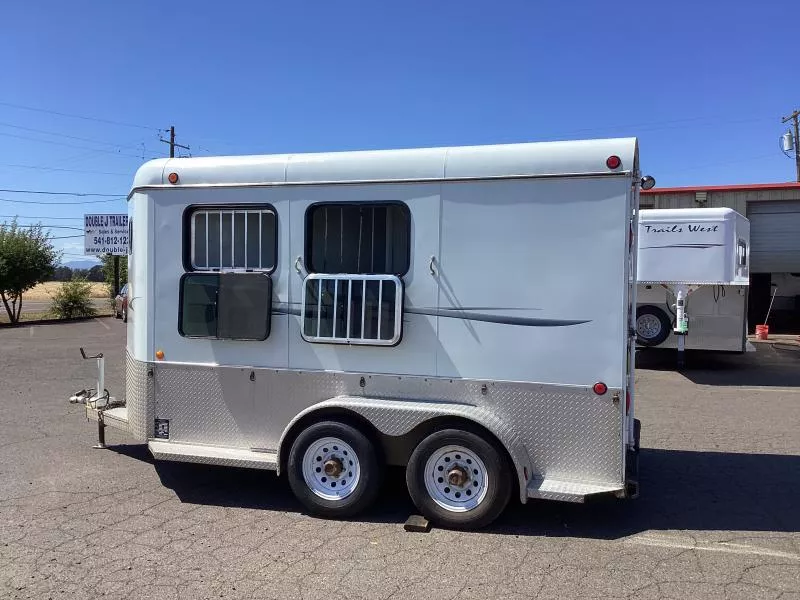 2004 Morgan Built 2004 Morgan Bilt- 6'8w x 7'2 tall- NEW BRAKES! Horse Trailer