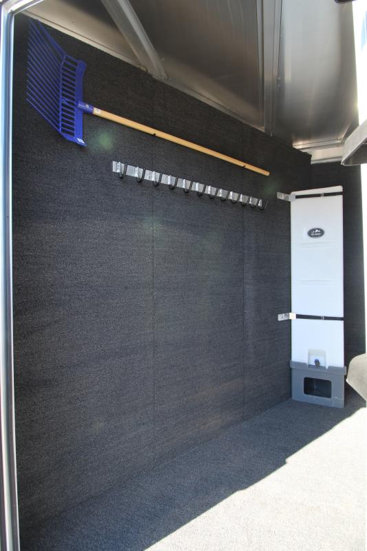 new Horse Trailers Featherlite  for sale, in Woodland, WA Thumbnail 5