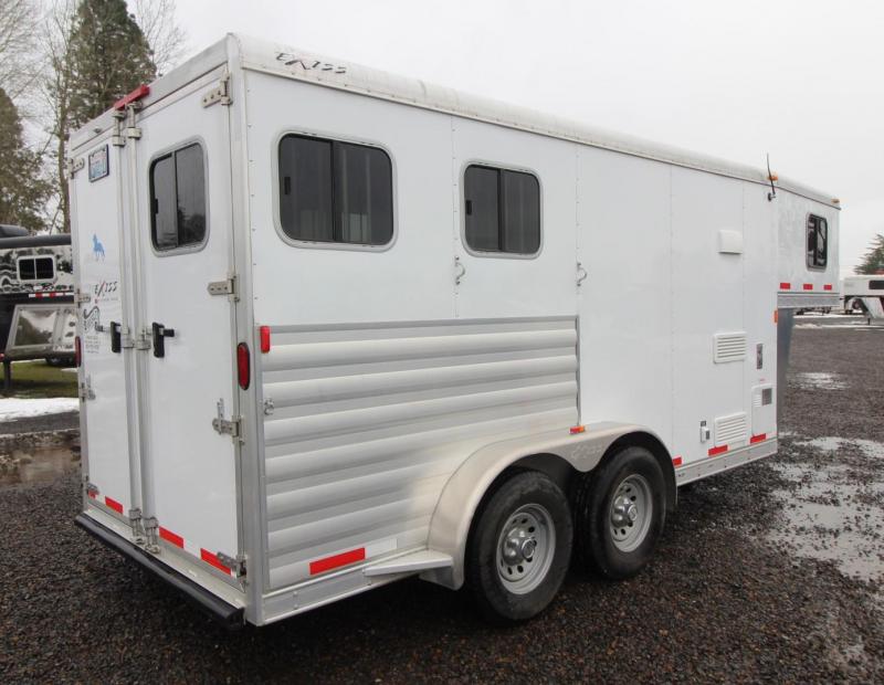2014 Exiss 7204 2 HORSE TRAILER LIVING QUARTERS 4' SW Horse