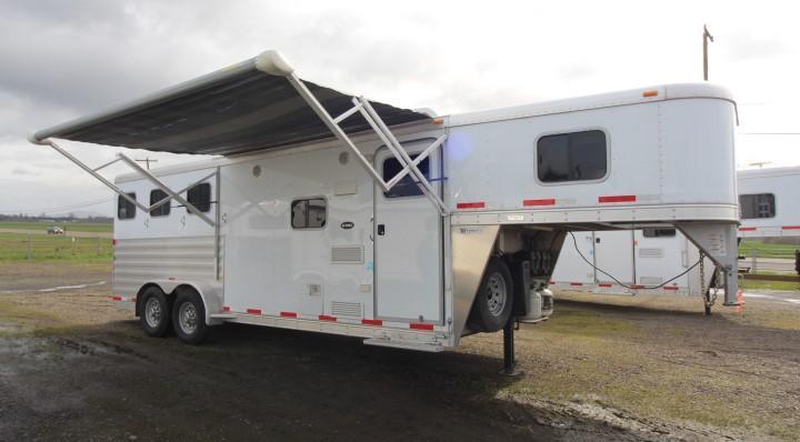 Used 2014 Exiss 3 Horse- 6' Short Wall LQ-Dinette-All Aluminum Used 2014 Exiss 3 Horse- 6' Short Wall LQ-Dinette-All Aluminum