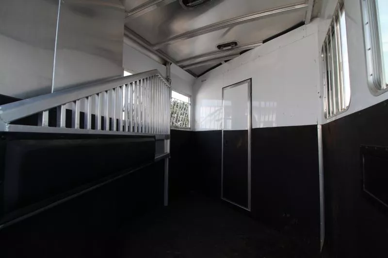used Horse Trailers Exiss Trailers  for sale, in Woodland, WA Thumbnail 17