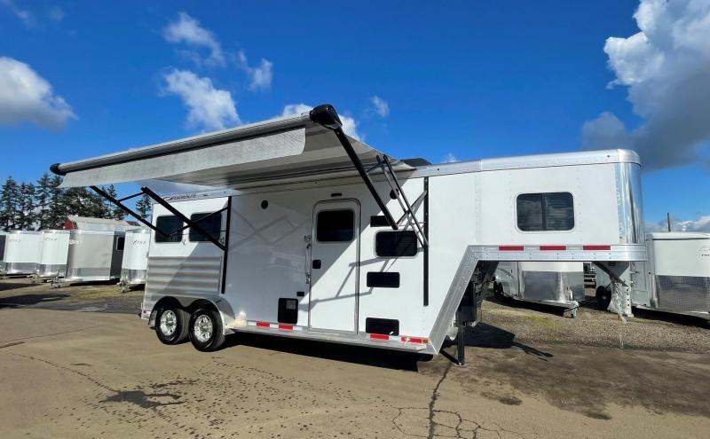 2022 Featherlite 7841 2 Horse Living Quarters Horse Trailer 2022 Featherlite 7841 2 Horse Living Quarters Horse Trailer