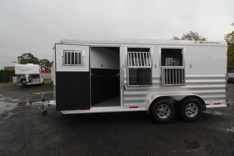 2024 Featherlite 9400 3 Horse Trailer Price reduced Horse Trailers