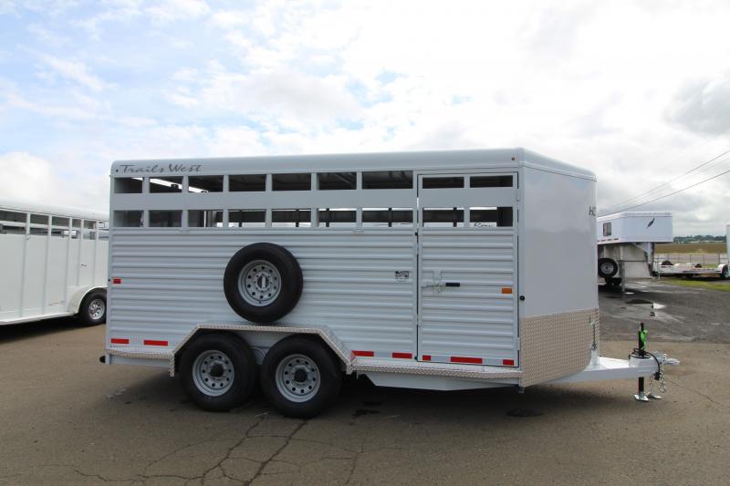 2020 Trails West Hotshot 17ft Livestock Trailer - Rear Slider Gate - Solid Middle Divider - Floor mats 2020 Trails West Hotshot 17ft Livestock Trailer - Rear Slider Gate - Solid Middle Divider - Floor mats