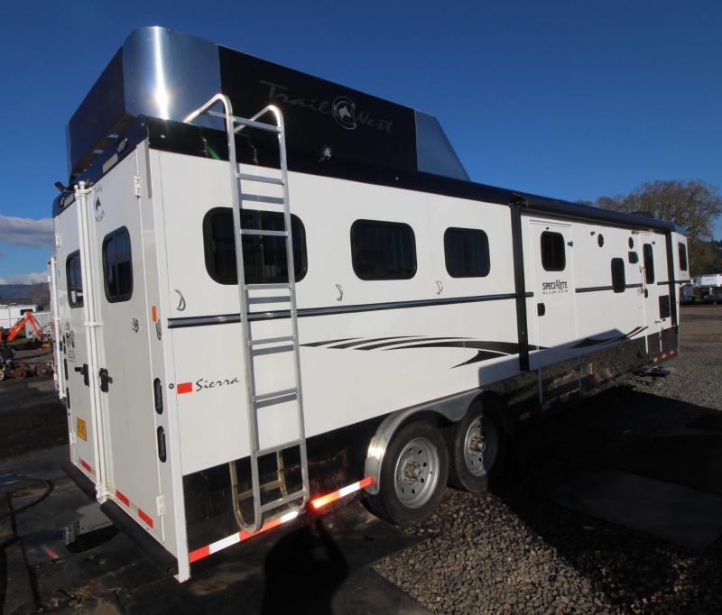 2016 TRAILS WEST SIERRA 13X13 3 HORSE TRAILER LIVING QUARTERS WITH