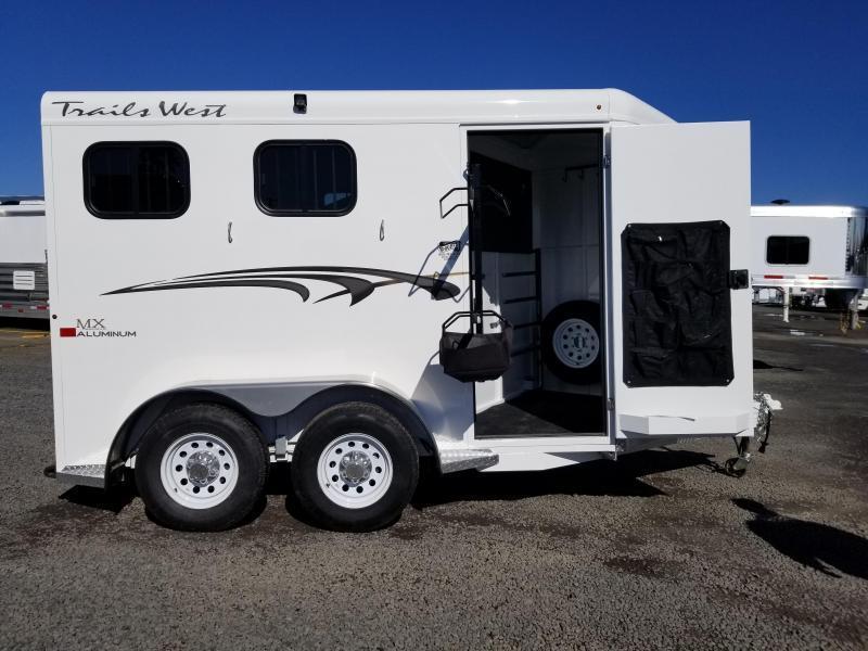 2021 Trails West ADVENTURE MX II 2 HORSE TRAILER DROP DOWN WINDOWS