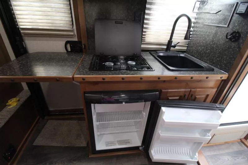 used Horse Trailers Trails West Manufacturing  for sale, in Woodland, WA Thumbnail 8