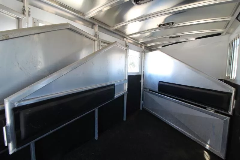 used Horse Trailers Exiss Trailers  for sale, in Woodland, WA Thumbnail 10