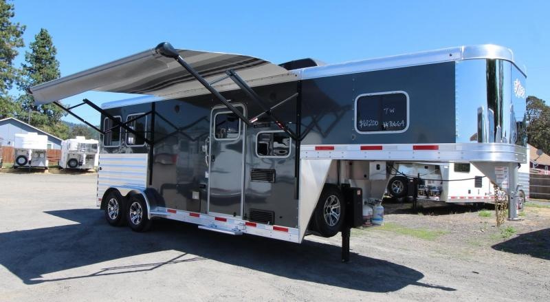 2022 Exiss Escape 7208 - 8ft SW Living Quarters - Aluminum 2 Horse Trailer 2022 Exiss Escape 7208 - 8ft SW Living Quarters - Aluminum 2 Horse Trailer
