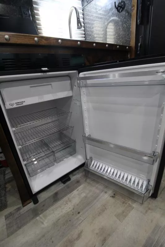 new Horse Trailers Trails West  for sale, in Woodland, WA Thumbnail 16