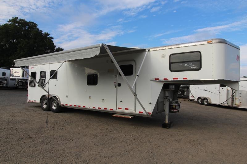 2005 Kiefer Built Xpress Advantage Plus 8ft Wide Living Quarters 3 Horse Trailer 2005 Kiefer Built Xpress Advantage Plus 8ft Wide Living Quarters 3 Horse Trailer