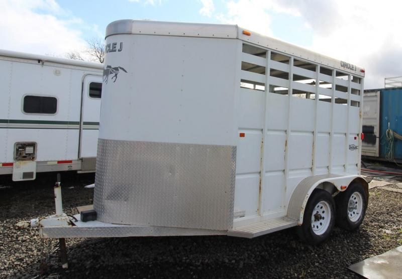 2012 Circle J 12' Livestock Trailer 2012 Circle J 12' Livestock Trailer