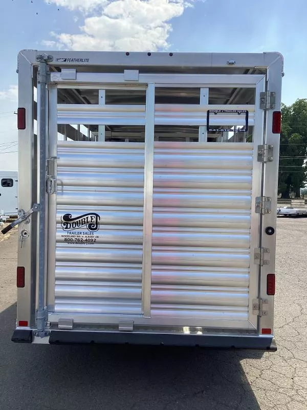 new Stock / Stock Combo Trailers Featherlite  for sale, in Woodland, WA Thumbnail 3