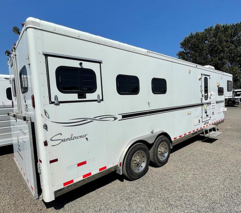 2006 Sundowner 8' WIDE 12ft SW Living Quarters PRICE REDUCED SLIDE