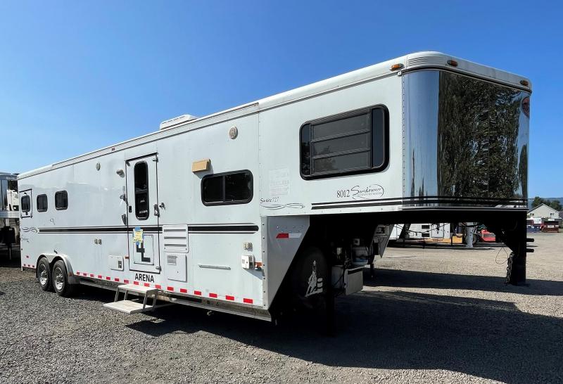 2006 Sundowner 8' WIDE 12ft SW Living Quarters PRICE REDUCED SLIDE